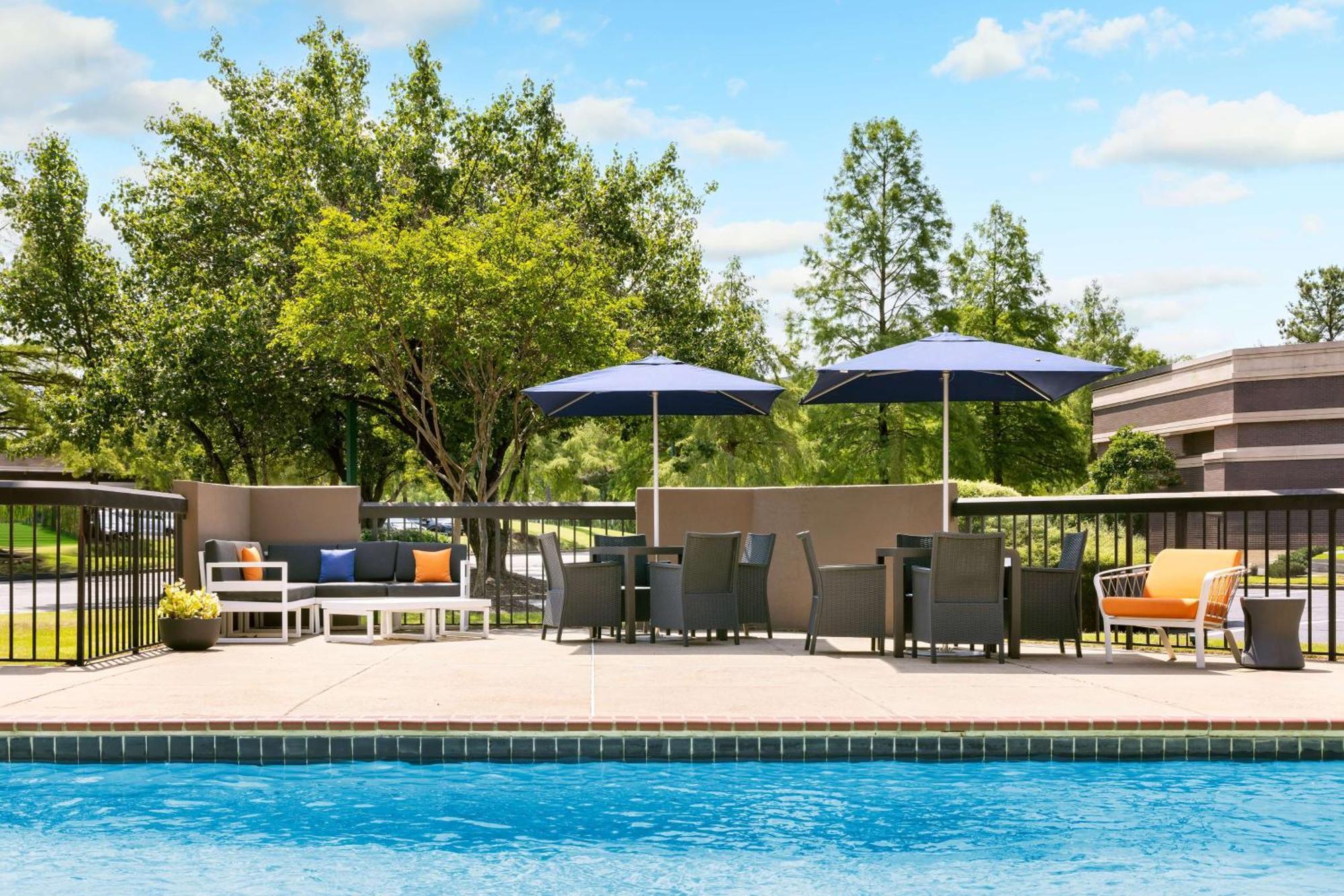 Hampton Inn Memphis-Walnut Grove/Baptist East מראה חיצוני תמונה